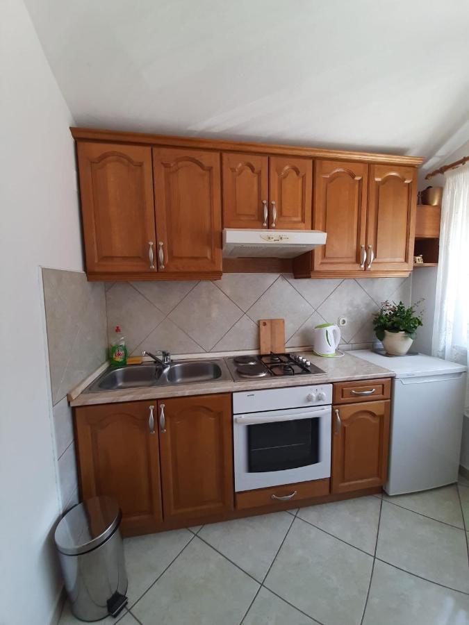 Apartments Ivanka Starigrad Paklenica Εξωτερικό φωτογραφία