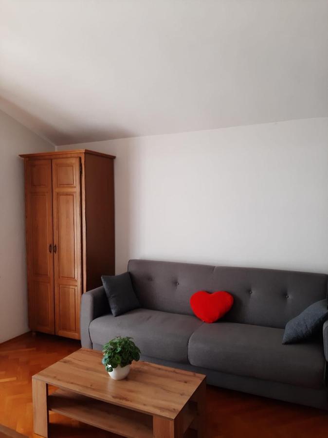 Apartments Ivanka Starigrad Paklenica Εξωτερικό φωτογραφία