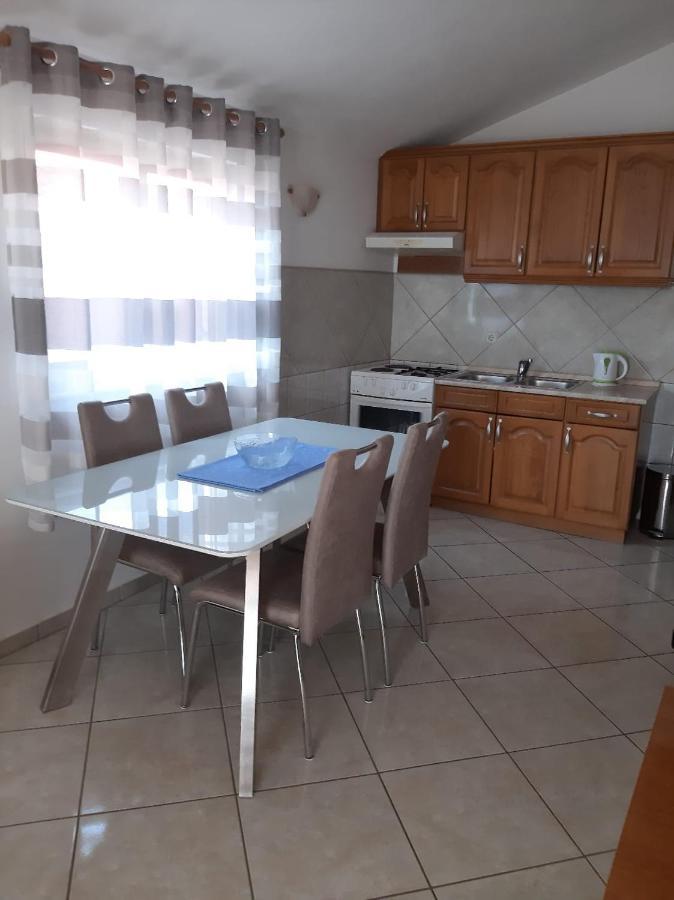 Apartments Ivanka Starigrad Paklenica Εξωτερικό φωτογραφία