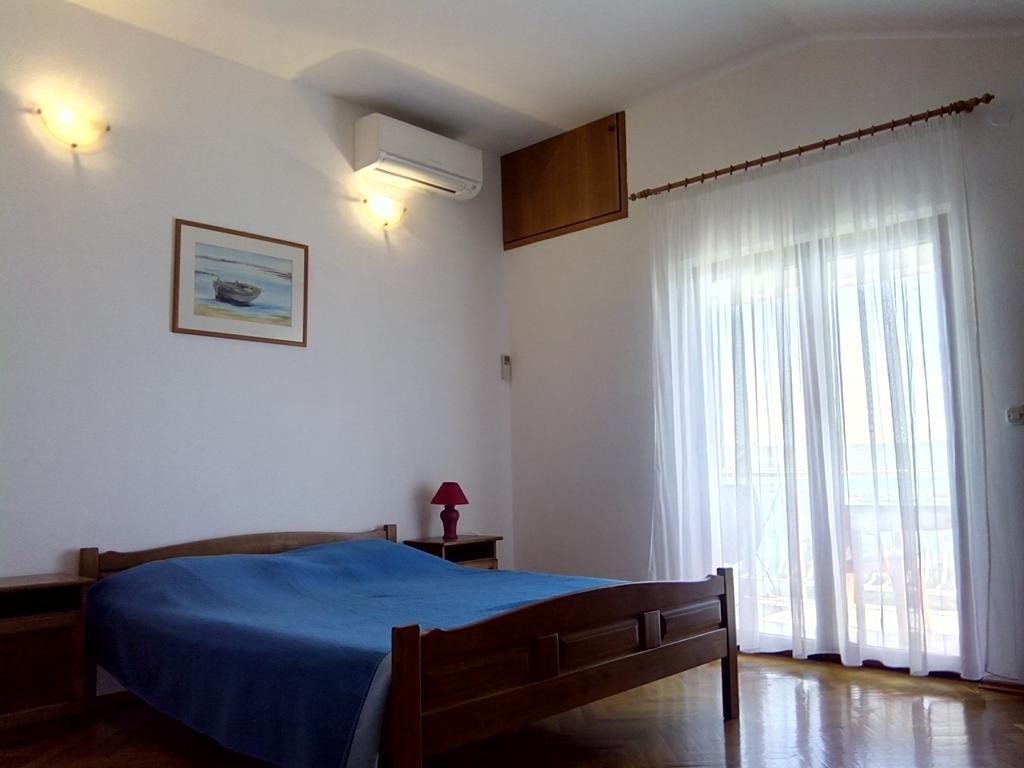 Apartments Ivanka Starigrad Paklenica Δωμάτιο φωτογραφία